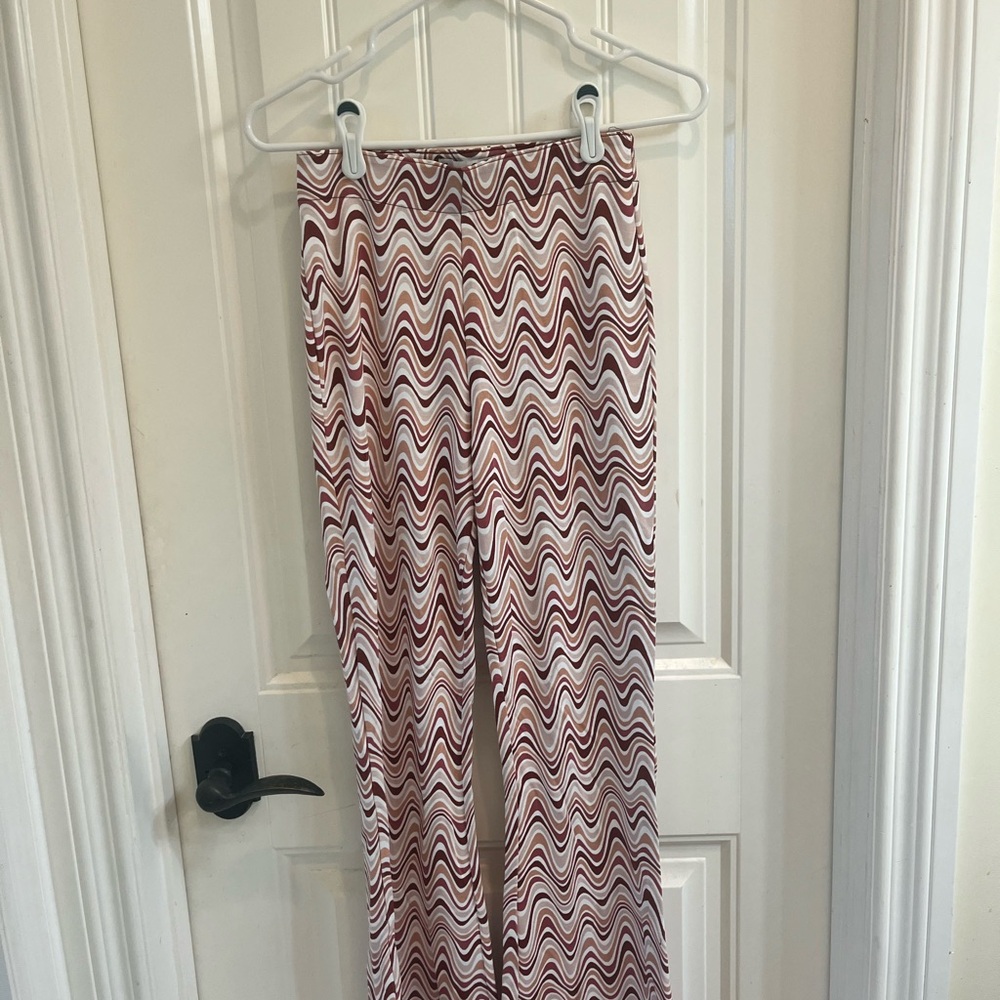 Hollister Orange, Brown, and White Wave Pattern Wide Leg Pants